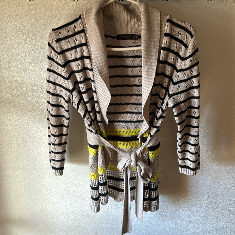 The Limited size Medium